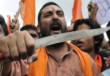 Разное: Как индийские политики стирают ислам с лица земли