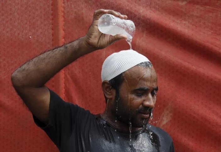 В Пакистане 65 человек погибло из-за жары