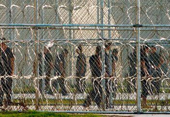 Көші-қон заңын бұзғандарға босқын мәртебесі берілмейді әрі елден қуылады