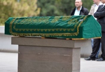 Асыр намазынан кейін жаназа намазын оқуға бола ма?