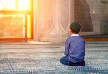 Діни басқарма өкілі мектеп оқушыларының ораза ұстауына қатысты пікір білдірді