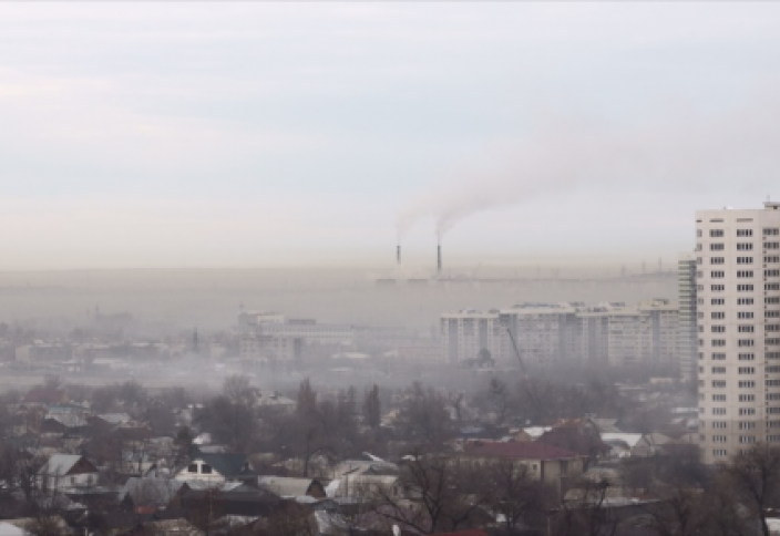 Как избавиться от смога? Эксперт предлагает ввести налог на печной уголь