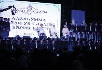 Алматы қаласында мерейлі Мәуліт өтті (ФОТО)