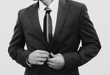 Адамсыз киім