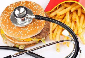 Фаст-фудты организм инфекциялық ауру секілді қабылдайды