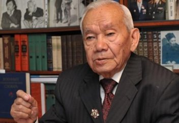 Қолды болған қоңыр кітап немесе Ә.Нұршайықовтың «Алыстағы   Сүлеймен Баязитов ауданда» очеркі хақында