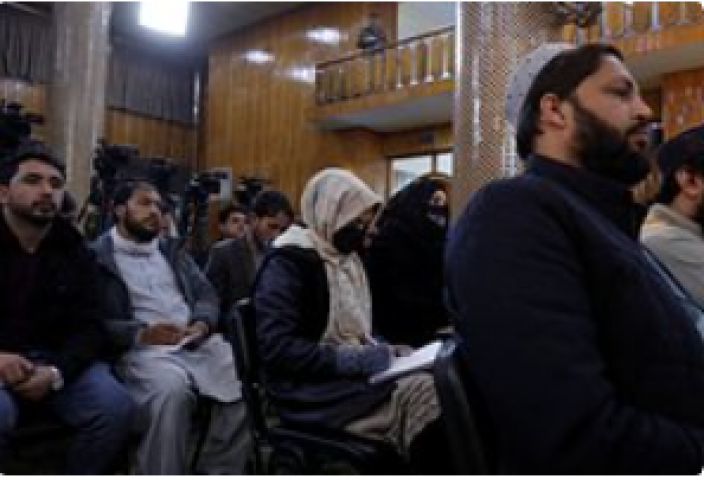 Талибы захотели научить журналистов не врать