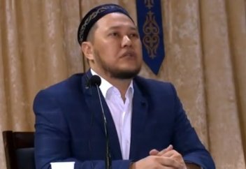 АРМАН Қуанышбаев: Əулиелердің басына зиярат (қабырды) ету дұрыс па?!