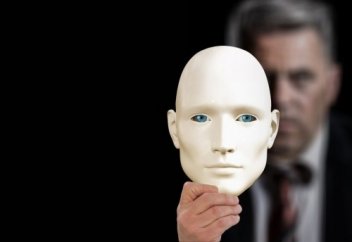 13 признаков того, что рядом с вами подлый человек