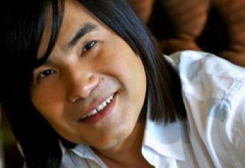 Пятикратный намаз для Батырхана Шукенова