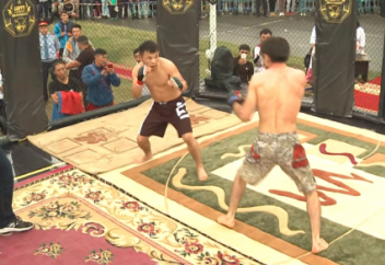 Видео нокаута монгольского бойца казахом набирает популярность в YouTube (видео)