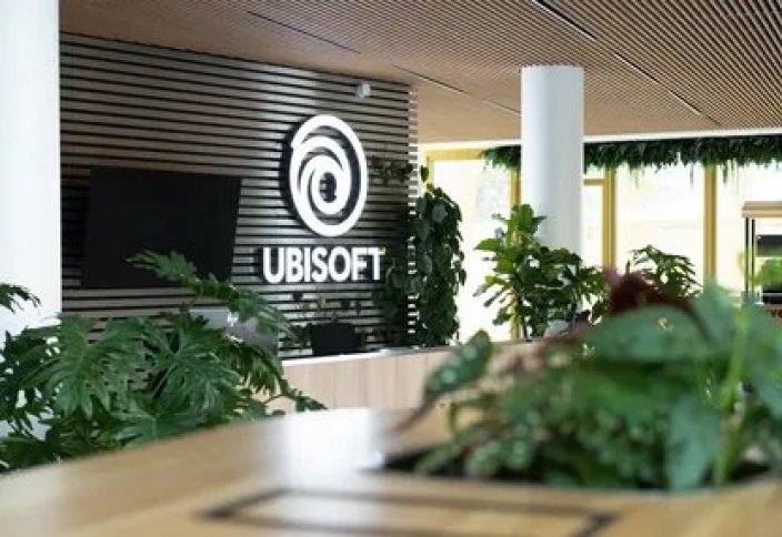 Бывших топ-менеджеров Ubisoft судят за исламофобию, расизм и сексуальные домогательства