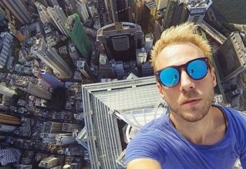 Смертельные фото. Ограничить места для селфи предложили ученые (видео)