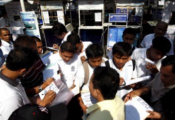 Японию захлестнула волна мигрантов