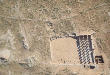 ЫҚЫЛЫМ ЗАМАНДАРҒА ТИЕСІЛІ МЕШІТ ТАБЫЛДЫ (ФОТО)