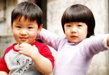 Китайцам дали разрешение на второго ребенка