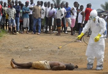 В Конго начали применять новый препарат для борьбы с Эболой