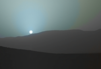 Синий закат на Красной планете… наука не стоит на месте