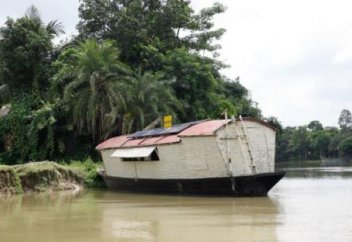 Разное: В Бангладеш функционируют одни из самых необычных школ в мире (фото)
