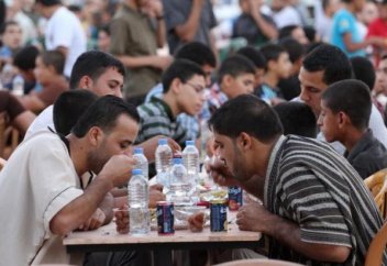 ЖУРНАЛИСТЕР АУЫЗАШАРДАҒЫ КЕМШІЛІКТЕРДІ АЙТТЫ