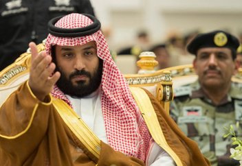 Еврейлермен кездескен Саудия тақ мұрагері палестиналықтарды жауына жығып берді