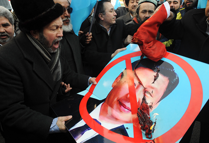 Разные: Нижняя палата парламента Канады признала геноцидом действия Китая в отношении уйгуров