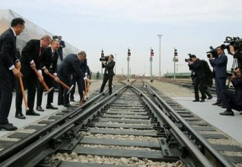 "Новый шелковый путь" из Китая в Европу проложили в обход России