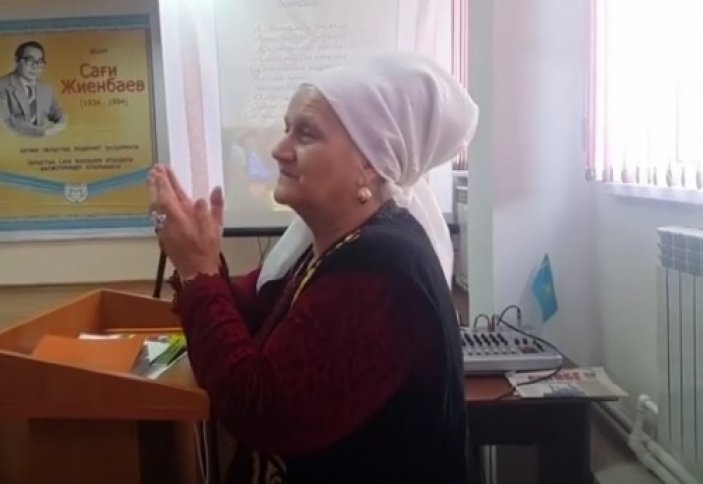 70 жастағы Людмила әжей сирек кездесетін баталар жинағын шығарды (видео)