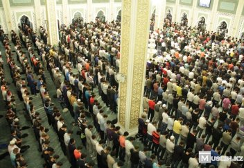 Жа­ма­ғат­пен на­маз