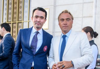 Шведский путешественник перечислил $400 тыс для снежных барсов в Казахстане