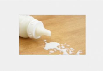 Мамандар ана сүті мен жасанды қоспаның айырмашылығын айтты