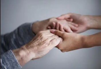 Деменция молодеет в Казахстане: за помощью обращаются 50-летние пациенты