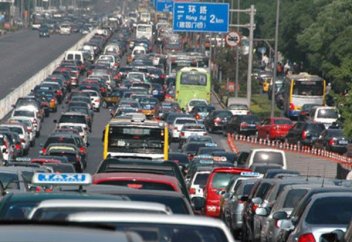 Қытайдағы көлік кептелісі 10 шақырымға созылды