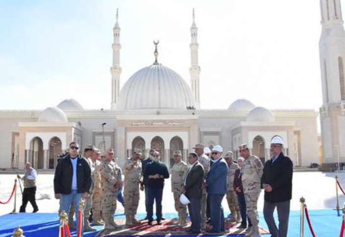 Египтяне обеспокоены тратой бюджетных денег на строительство беспрецедентного количества мечетей