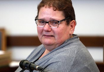 Құрсағынан шыққан сегіз баланың өліміне кінәлі фарнцуз әйелі абақтыға жабылды