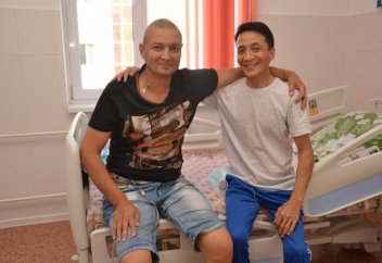 Құдасына бүйрегін сыйға тартты