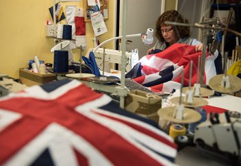 Разные: Die Welt (Германия): коронакризис сделает из людей современных рабов