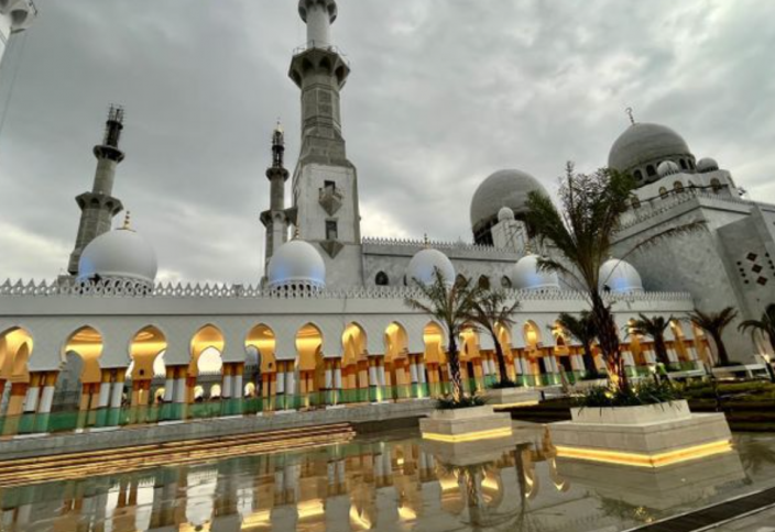В Индонезии откроется уменьшенная копия знаменитой мечети шейха Зайеда