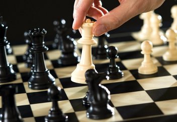 Израилдікпен шахмат ойнағаны үшін ирандық жазаланды