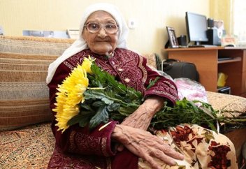 Ел жаңалықтары: 113 жастағы кейуана Қостанайда тұрады (фото)