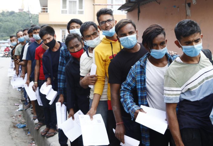 Ежемесячные денежные переводы в Непале впервые превысили 200 миллиардов рупий