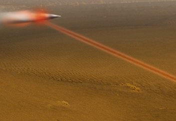 Жарық жылдамдығындағы әскери лазер сынақтан сәтті өтті (видео)