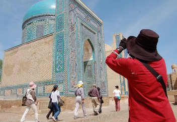 Өзбектер туристерді тартудың түрлі тәсілдерін ойластырып жатыр