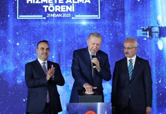 Первый турецкий спутник выведен на орбиту