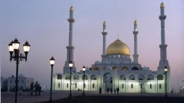 Кешкісін мешіттің алдында болған оқиға