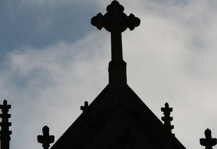 Все церквей Англии открываются только по праздникам