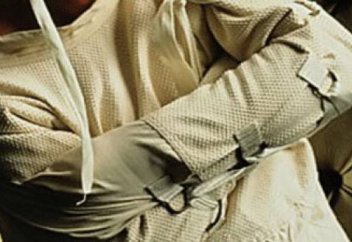 Сторонников ИГИЛ с нетрадиционной ориентацией поместили в психбольницу