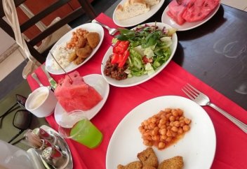 Түрік мұсылмандары орыстардың ысырапшылдығымен қалай күресіп жатыр?