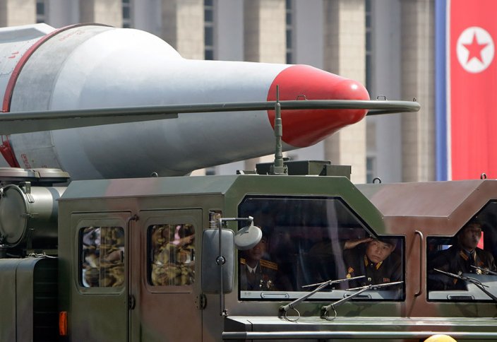 3 часа назад, источник: Известия КНДР увеличит производство боеголовок и ракетных двигателей