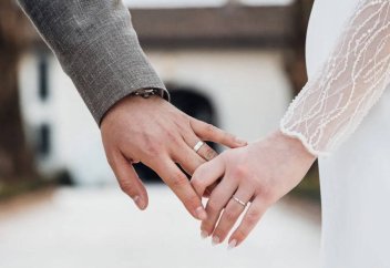 Потеряв при землетрясении свои семьи, Мехмет и Айше создали новую